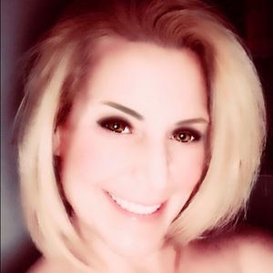 Meet your Posher, Andres